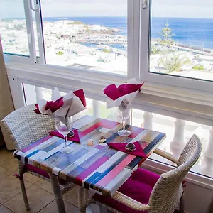 Apartamento Gina Y Vista Oceano, Puerto del Carmen (Lanzarote)